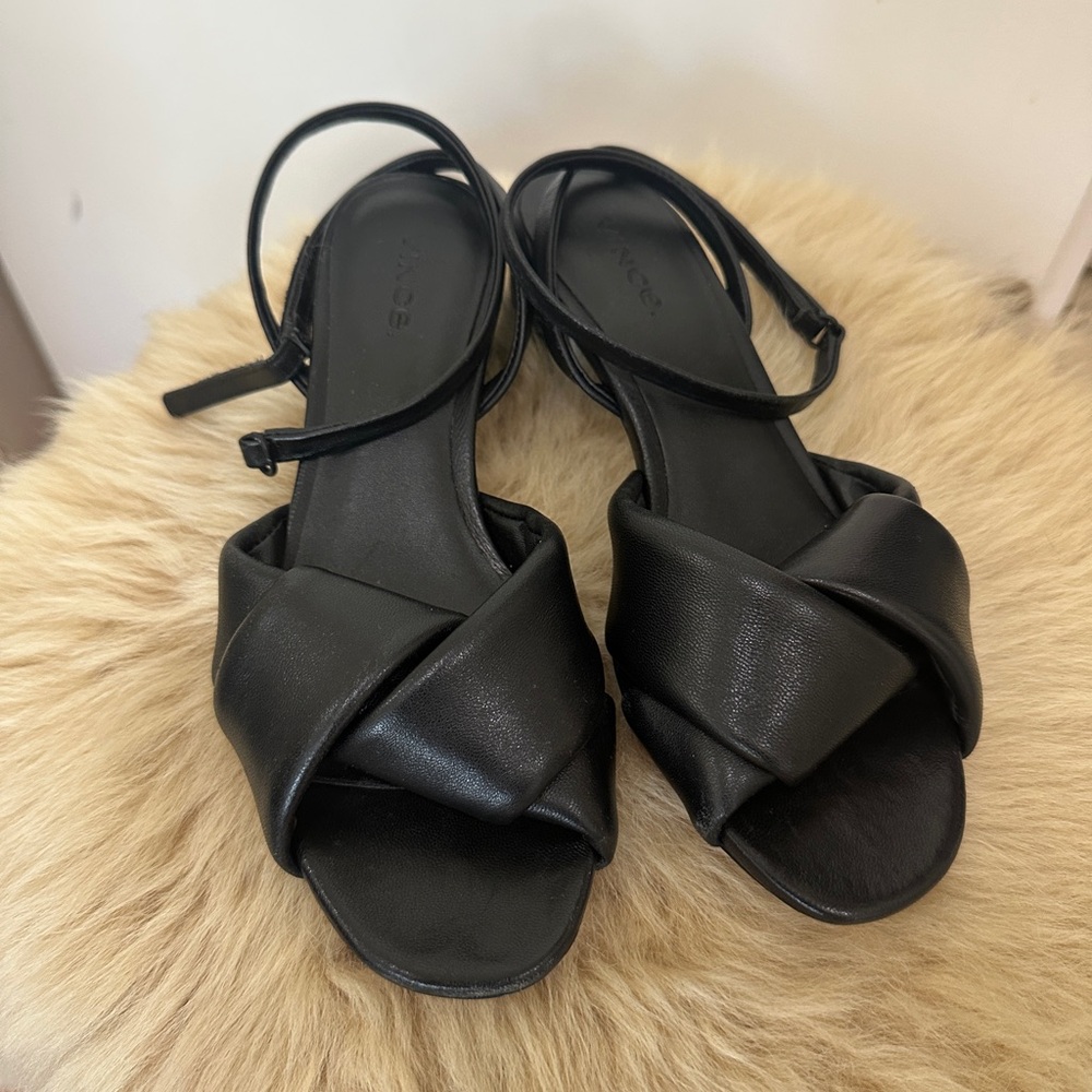 Vince Black Leather block low heel Strappy Sandals
